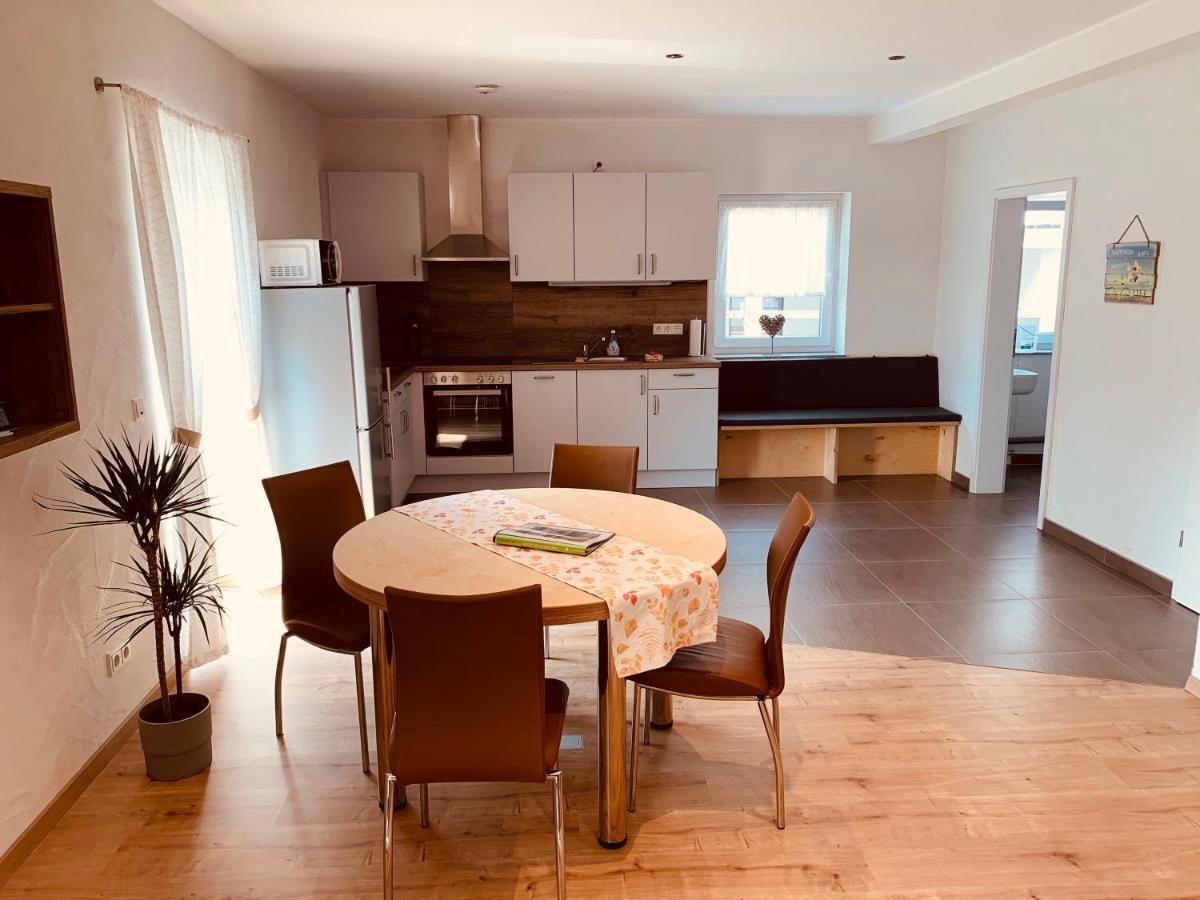Ferienwohnung Bad Camberg - Apartment 3 Hoelzer Екстер'єр фото
