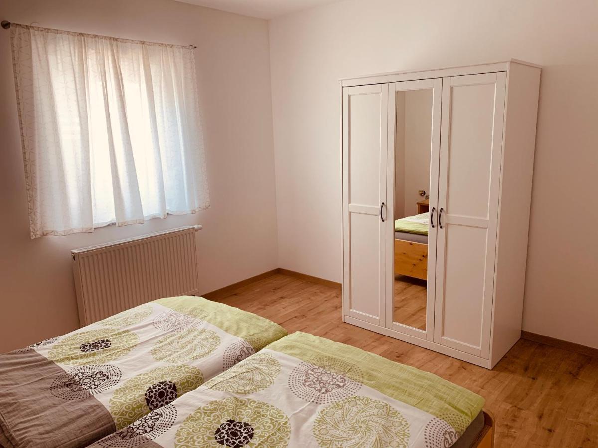 Ferienwohnung Bad Camberg - Apartment 3 Hoelzer Екстер'єр фото